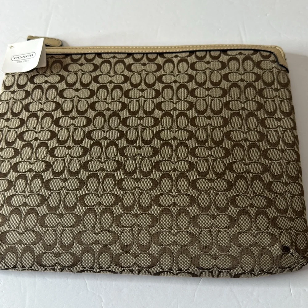Coach Signature Tablet Sleeve Khaki Metallic